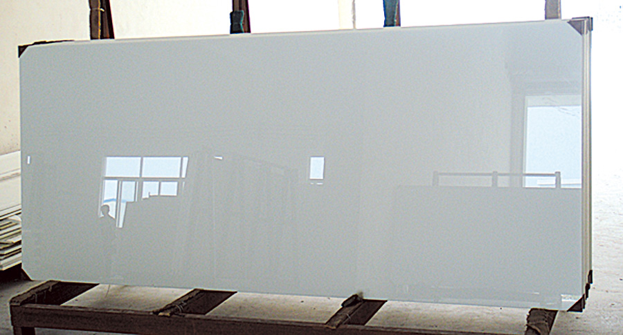 China Supplier Super White Crystal Nano Glass 001 Tile